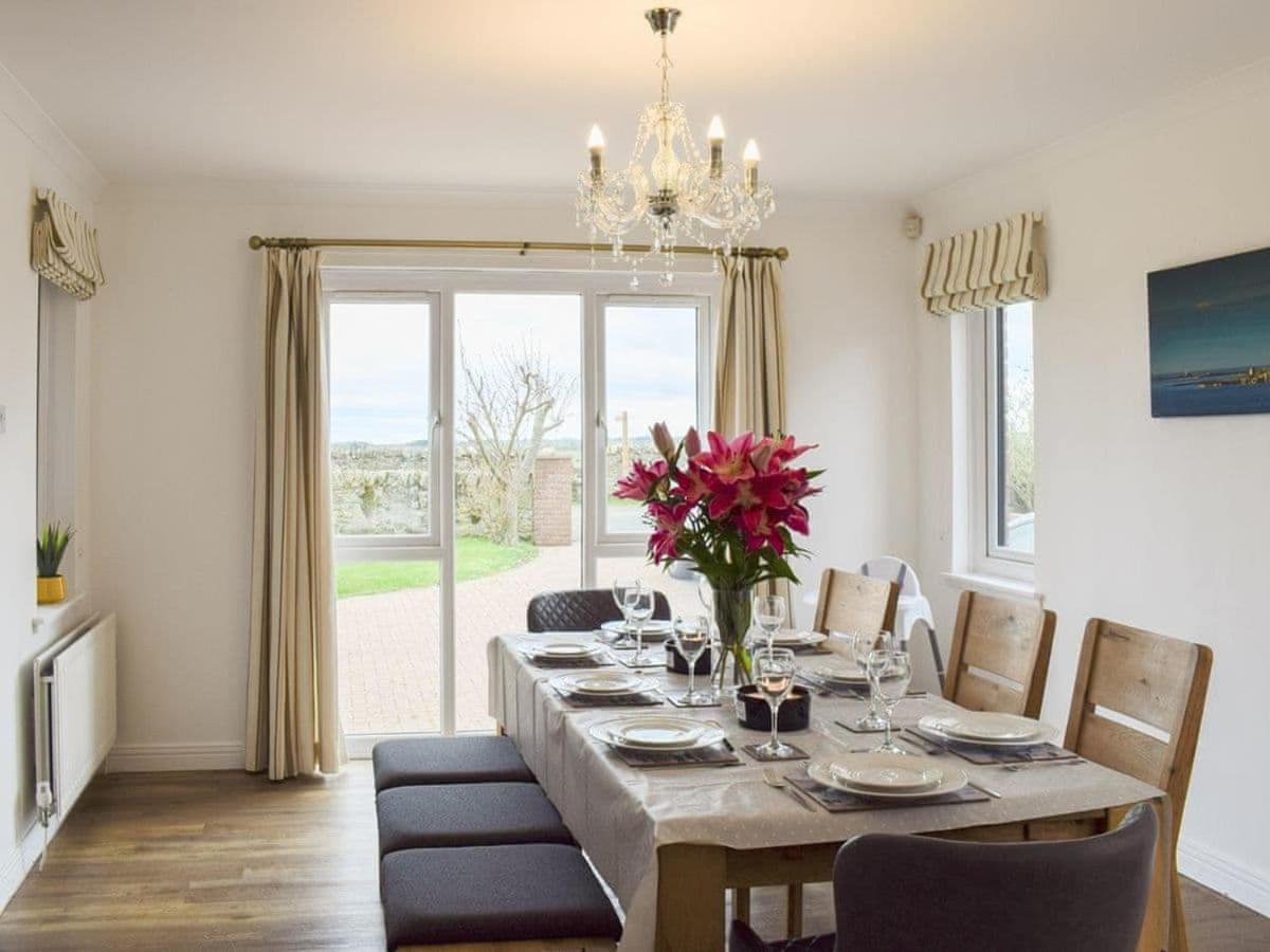 Bernicia House Vila Seahouses Exterior foto