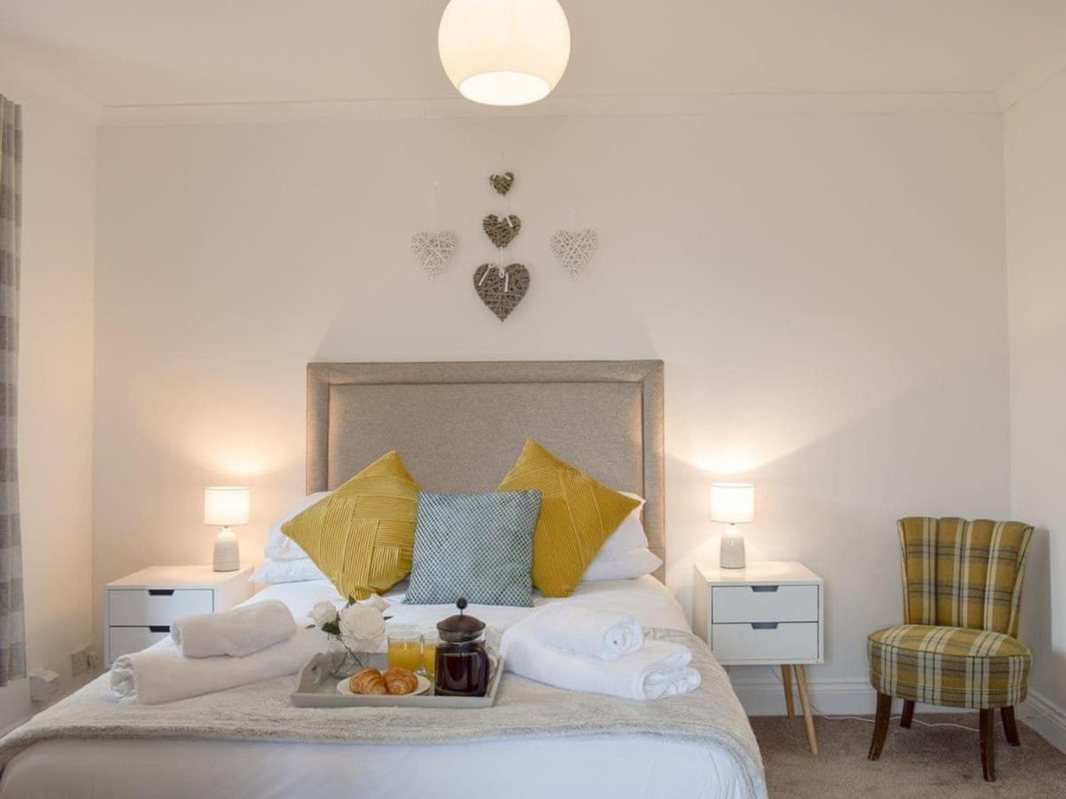 Bernicia House Vila Seahouses Exterior foto