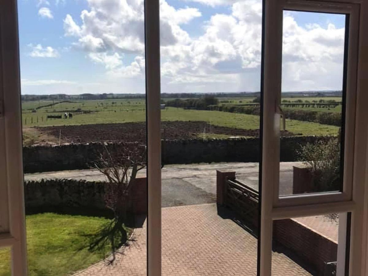 Bernicia House Vila Seahouses Exterior foto